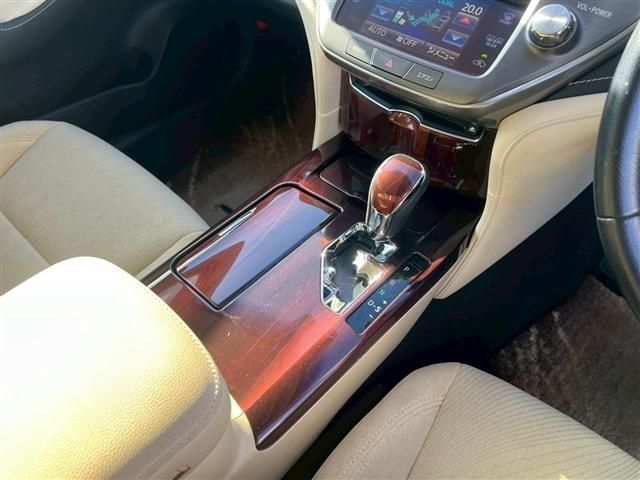 TOYOTA CROWN sedan 2014