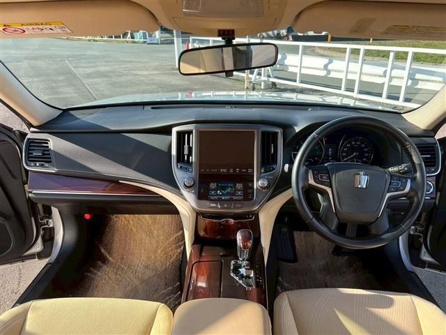 TOYOTA CROWN sedan 2014