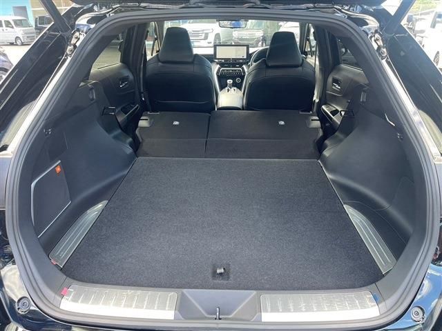 TOYOTA HARRIER HYBRID 2023