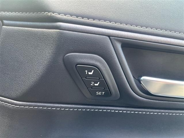 TOYOTA HARRIER HYBRID 2023