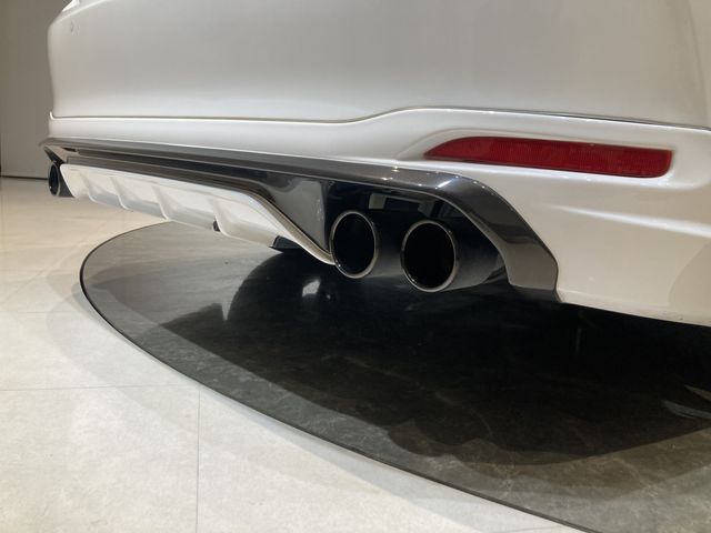 TOYOTA LEXUS ES300h 2023