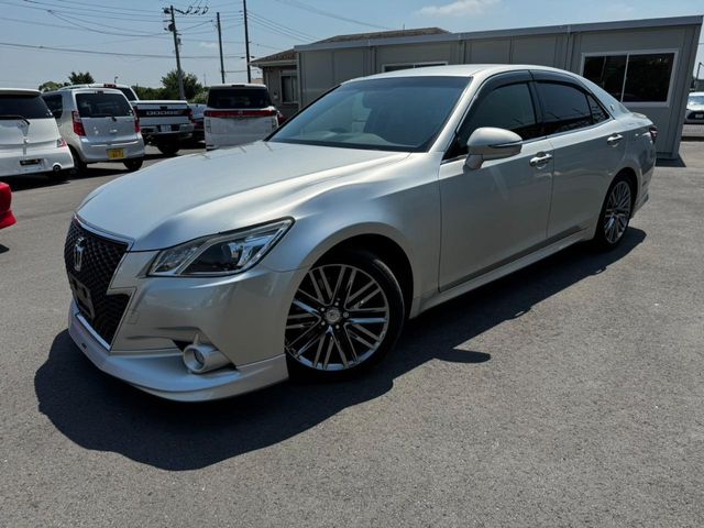 TOYOTA CROWN sedan 2013