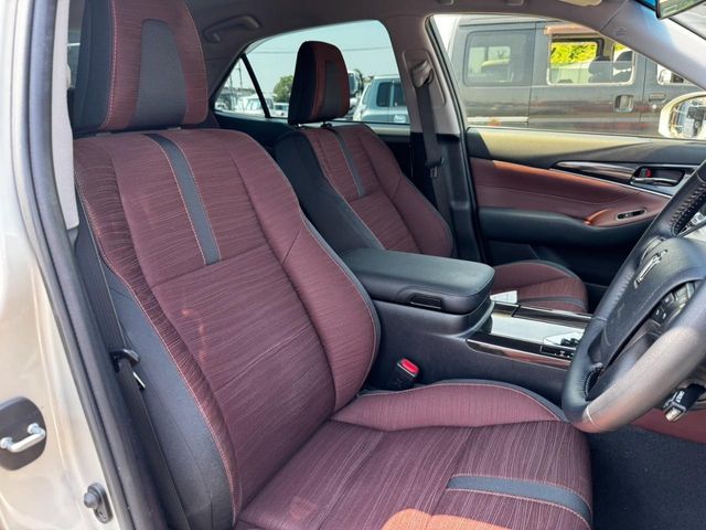 TOYOTA CROWN sedan 2013