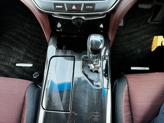 TOYOTA CROWN sedan 2013