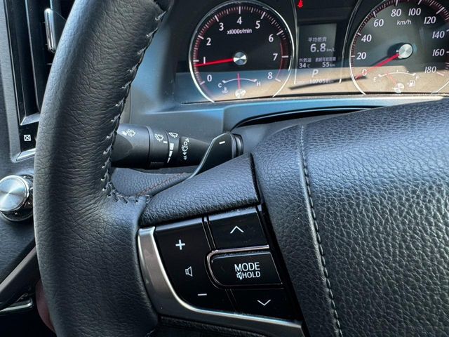 TOYOTA CROWN sedan 2013