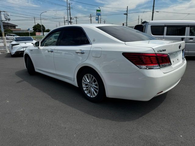 TOYOTA CROWN sedan hybrid 2013