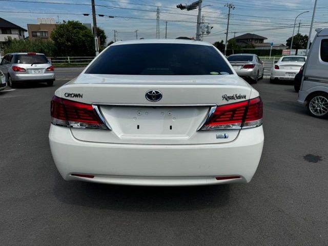 TOYOTA CROWN sedan hybrid 2013