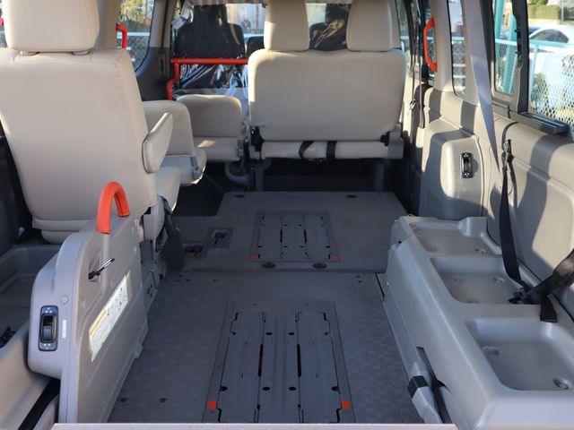 NISSAN NV350 CARAVAN 2016