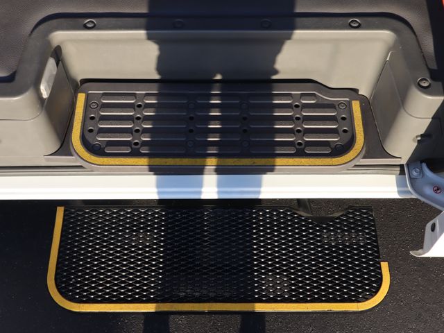 NISSAN NV350 CARAVAN 2016