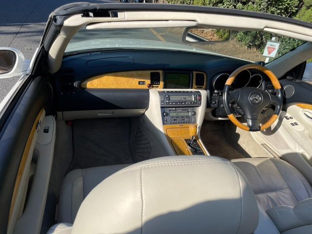 TOYOTA SOARER open 2001