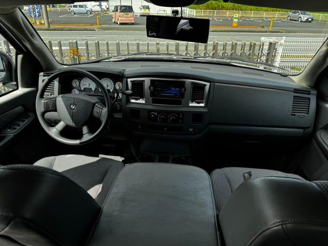 DODGE DODGE RAM pickup truck 2010