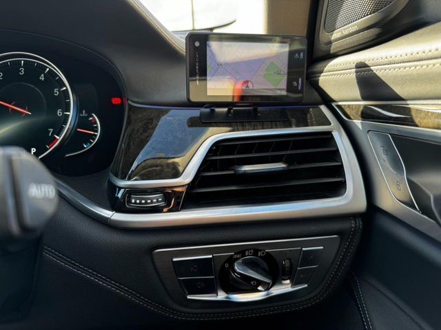 BMW BMW 7series 2016