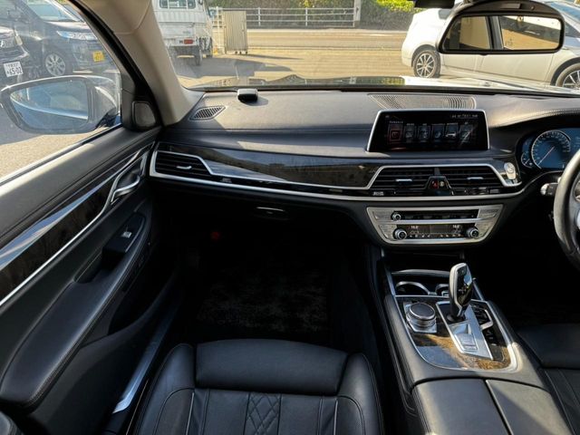 BMW BMW 7series 2016