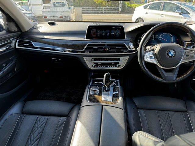 BMW BMW 7series 2016