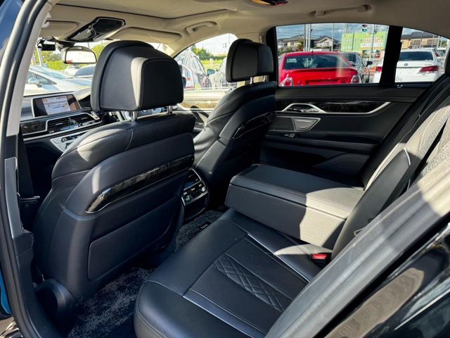 BMW BMW 7series 2016