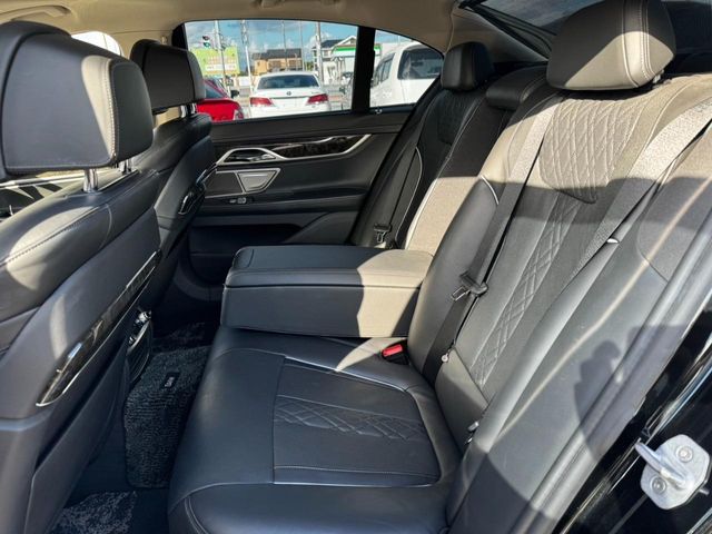 BMW BMW 7series 2016