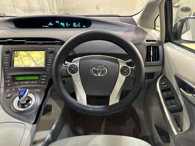 TOYOTA PRIUS 2010