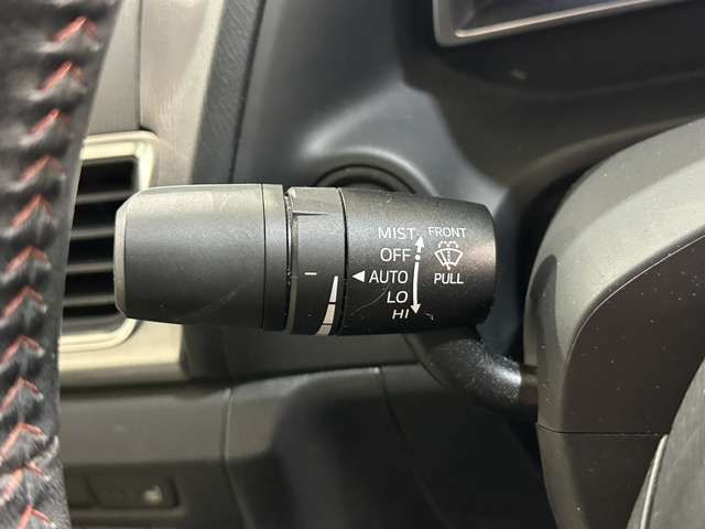 MAZDA AXELA HYBRID 2013