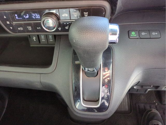 HONDA N BOX CUSTOM 2021