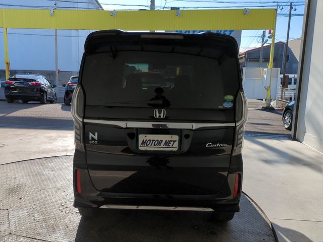 HONDA N BOX CUSTOM 2021