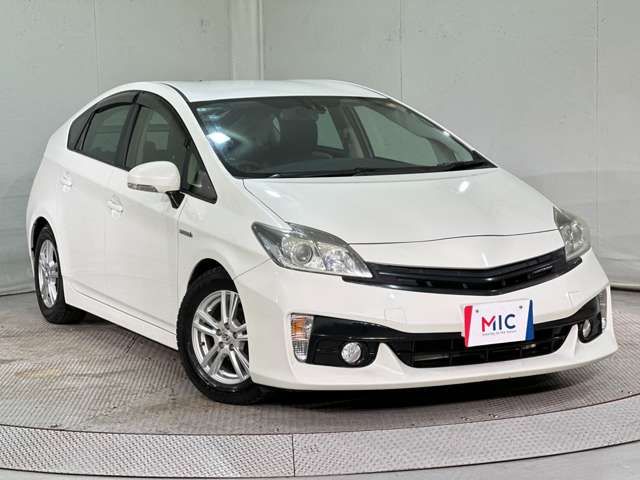 TOYOTA PRIUS 2012