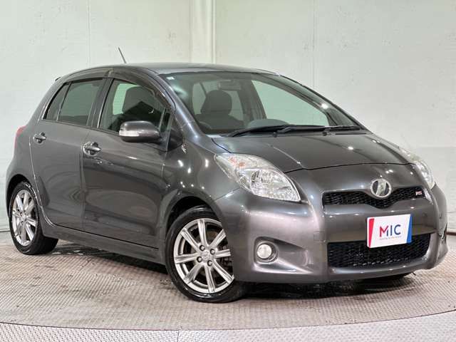 TOYOTA VITZ 2009