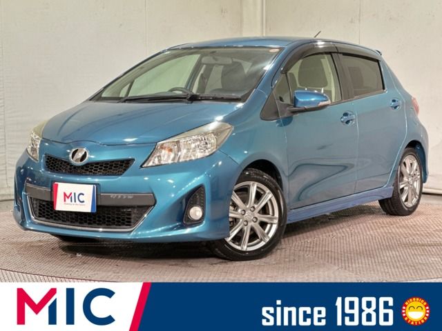 TOYOTA VITZ 2012