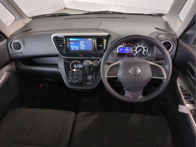 NISSAN DAYZ ROOX 2015