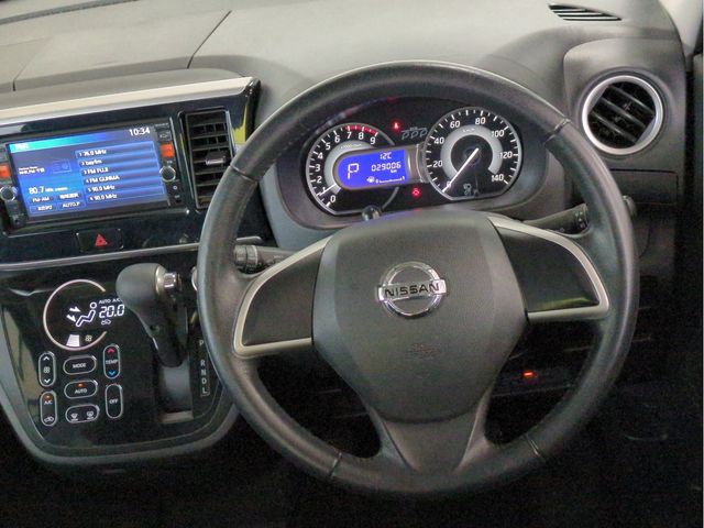 NISSAN DAYZ ROOX 2015