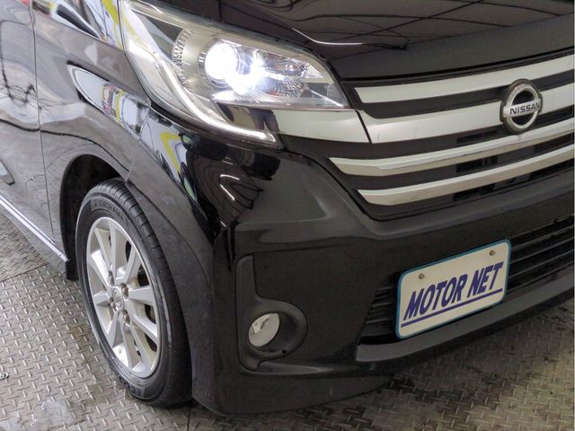 NISSAN DAYZ ROOX 2015