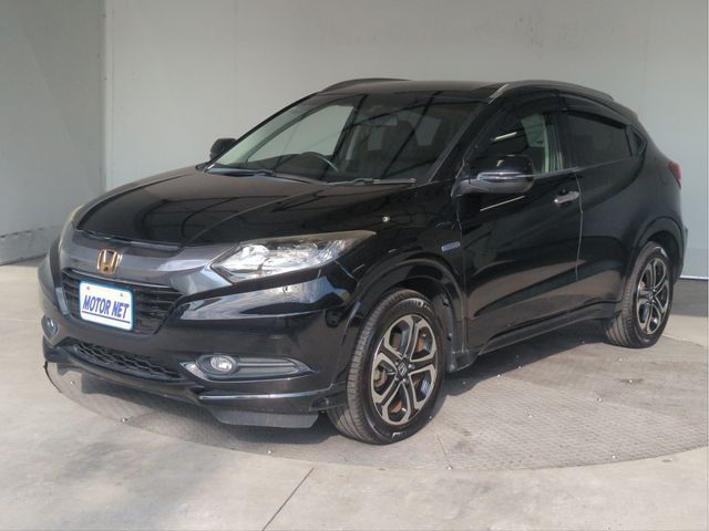 HONDA VEZEL HYBRID 2014