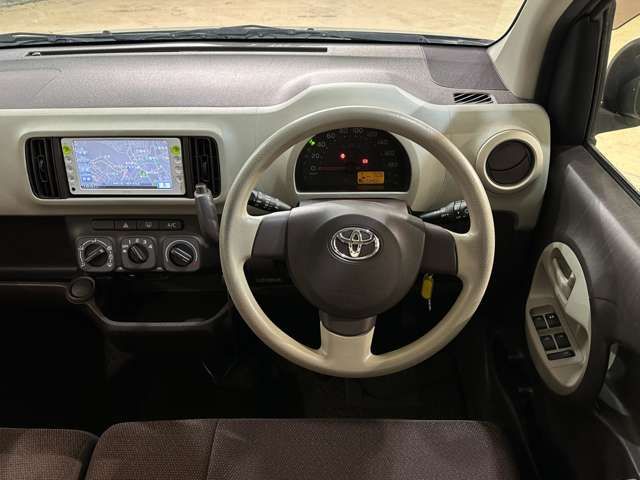 TOYOTA PASSO 2012