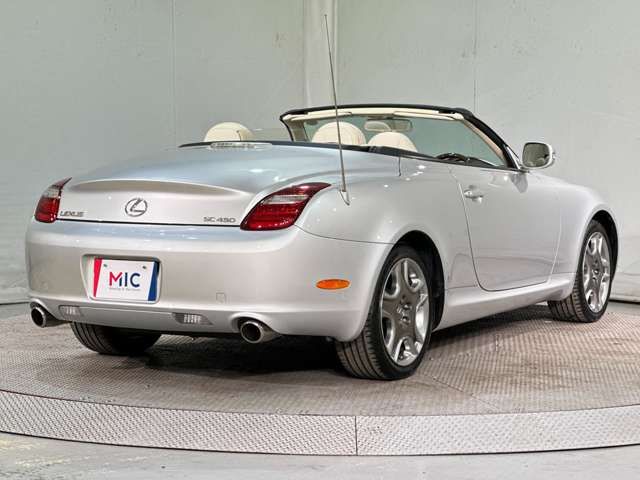 TOYOTA LEXUS SC430 2008