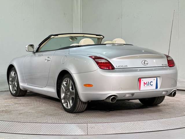 TOYOTA LEXUS SC430 2008