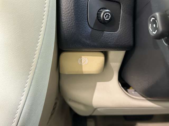 TOYOTA LEXUS SC430 2008