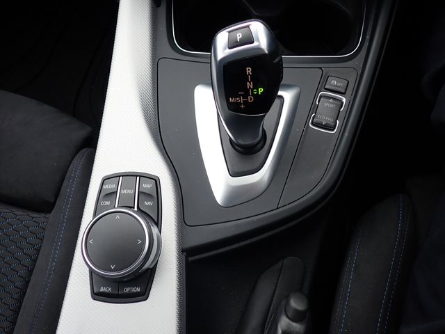 BMW BMW 3series TOURING 2018