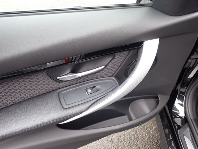 BMW BMW 3series TOURING 2018