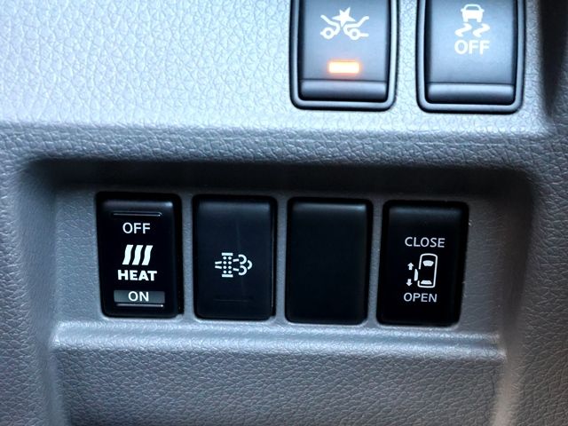 NISSAN NV350 CARAVAN 2019