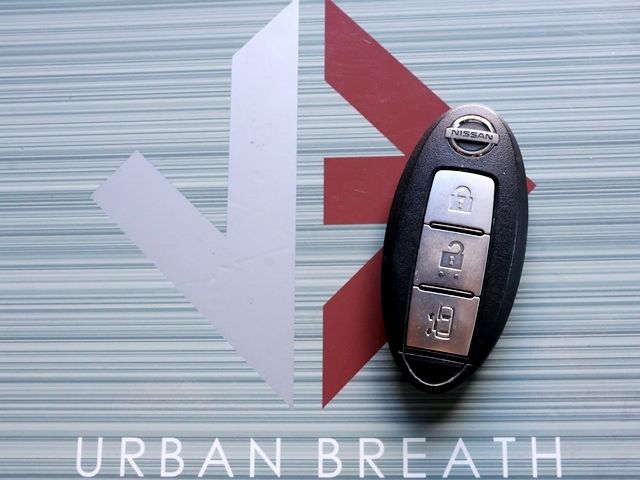 NISSAN NV350 CARAVAN 2019