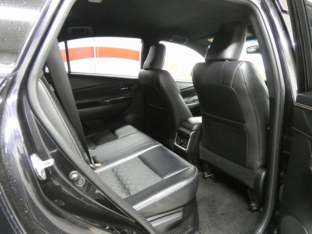 TOYOTA HARRIER HYBRID 2015