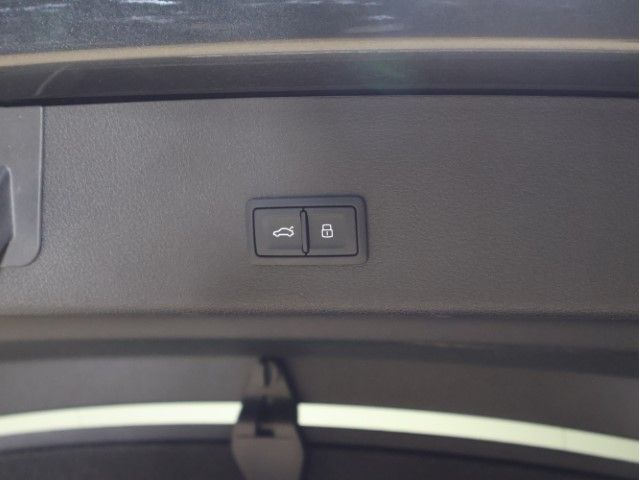 AUDI AUDI e-tron SPORTBACK 2022