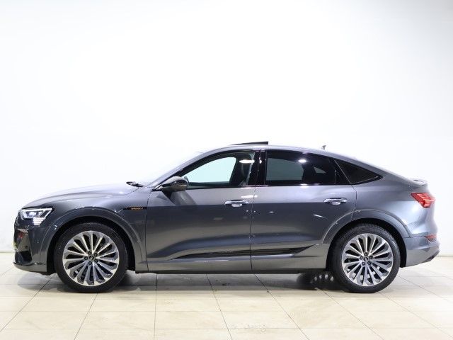 AUDI AUDI e-tron SPORTBACK 2022