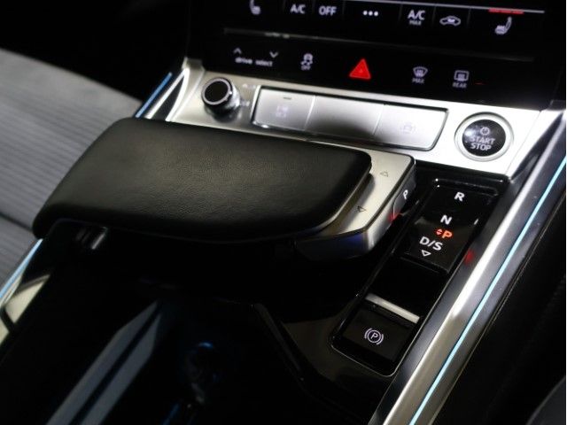 AUDI AUDI e-tron SPORTBACK 2022