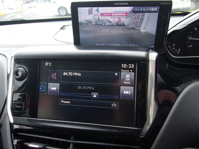 PEUGEOT PEUGEOT 208 2015