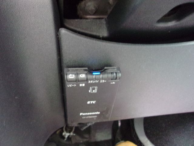 PEUGEOT PEUGEOT 208 2015