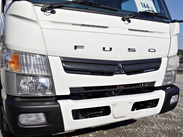 MITSUBISHI CANTER 2015