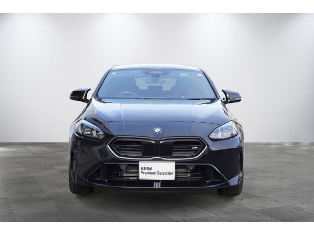 BMW BMW 1series 2025