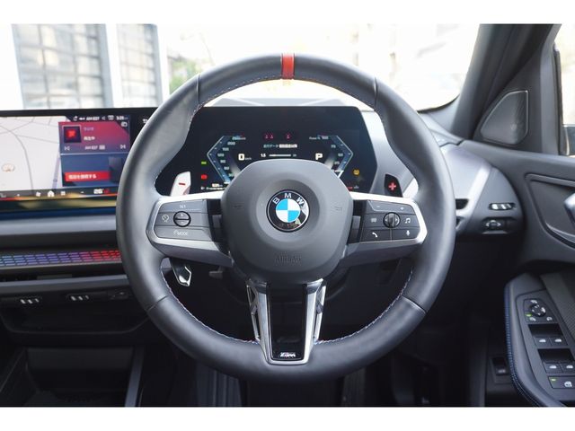 BMW BMW 1series 2025