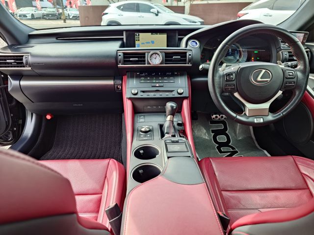 TOYOTA LEXUS RC300h 2015
