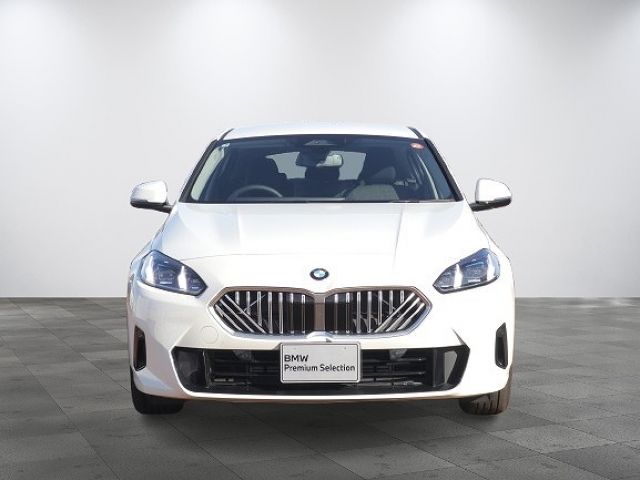 BMW BMW 1series 2025